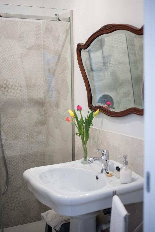 Le Rondini Della Pietrasanta Apartment Napoli Ngoại thất bức ảnh