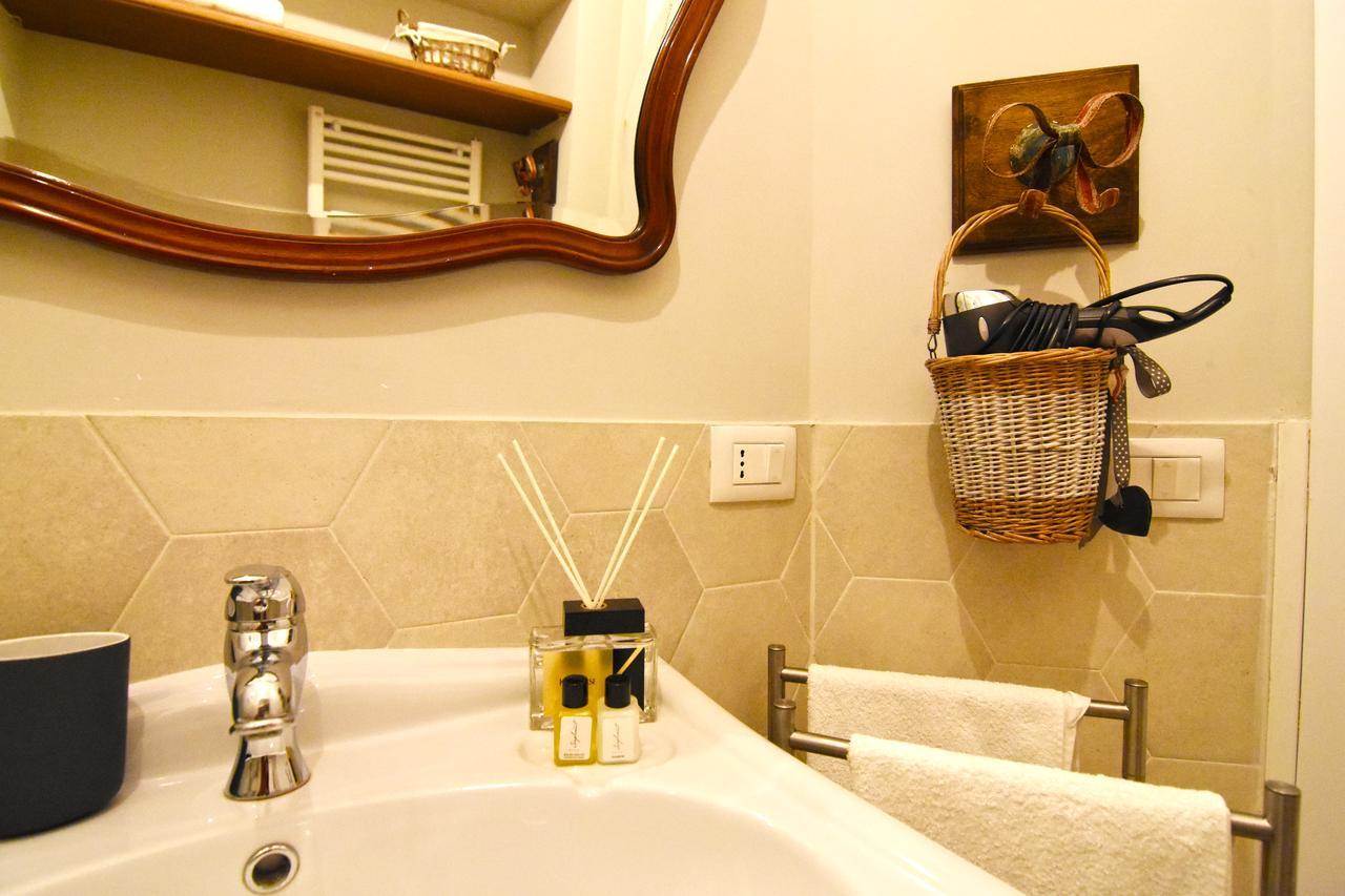 Le Rondini Della Pietrasanta Apartment Napoli Ngoại thất bức ảnh